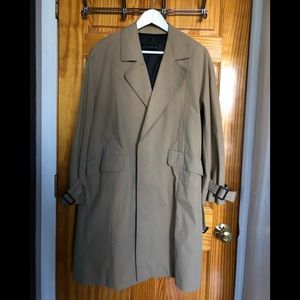 Zara trench coat size Small in sand color